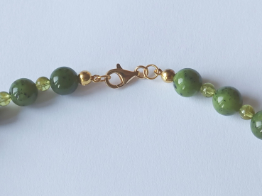 nephrite jade and peridot necklace-